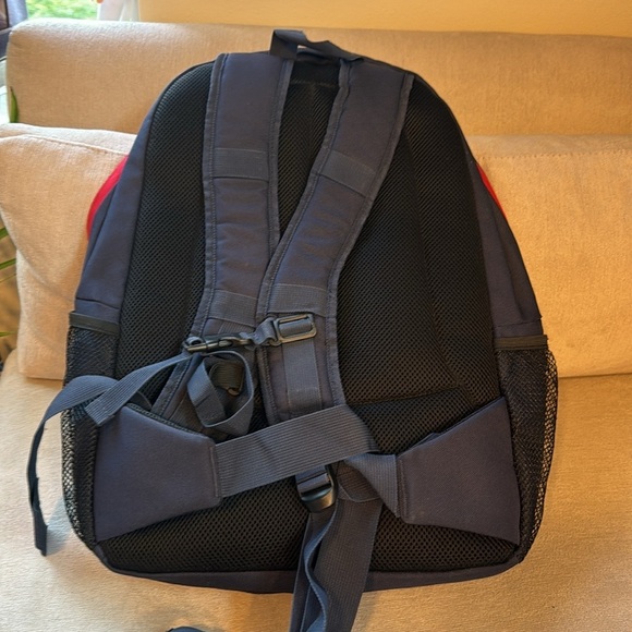 Fila  Backpack - Picture 3 of 8